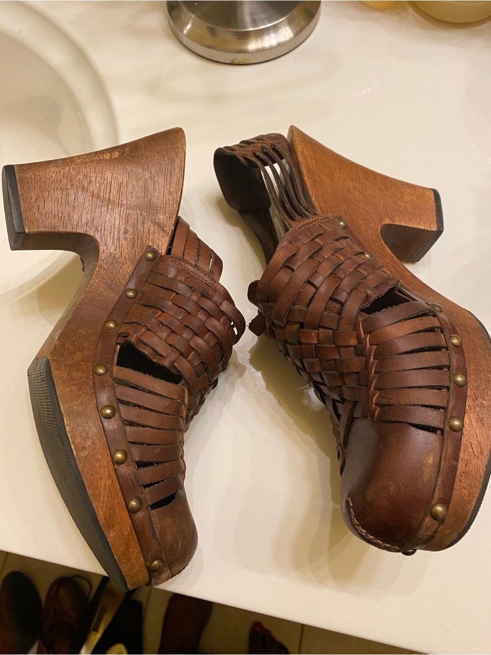 Woven Leather Slingback clogs - Brown - Picture 4 of 4